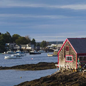 USA, Maine, Orrs Island, old lobster shack