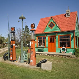USA, Missouri, Route 66, near Carthage, Red Oak II, Rescued Route 66 artifacts
