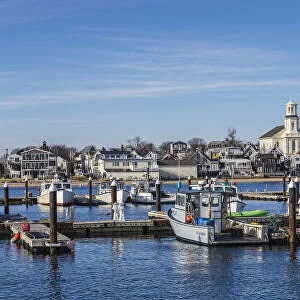 USA, New England, Massachusetts, Cape Cod, Provincetown, harbor view with Provincetown