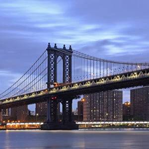 USA, New York, Brooklyn, DUMBO, Manhattan Bridge