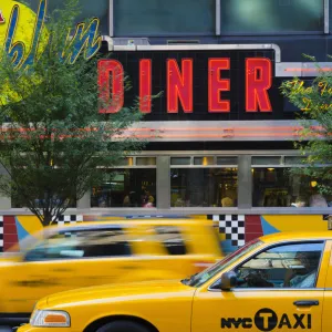 USA, New York, Manhattan, Midtown, West 57th Street, Brooklyn Diner