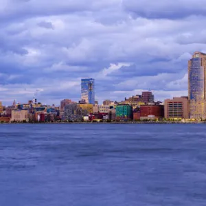 USA, New York, Manhattan, Midtown across the Hudson River