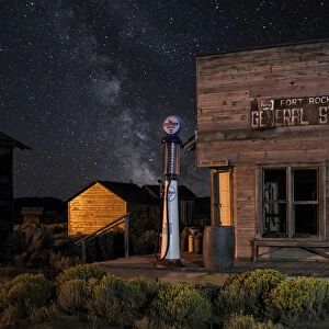 USA, Oregon, Lake County, Fort Rock, Historic General store and Milky way