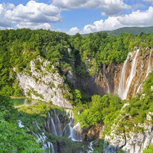 Veliki Slap Waterfall, Plitvice Lakes National Park, Dalmatia, Croatia