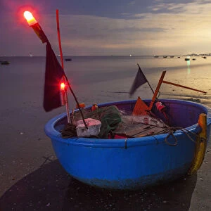 Vietnam, Mui Ne, Mui Ne Beach, Coracle Fishing Boat