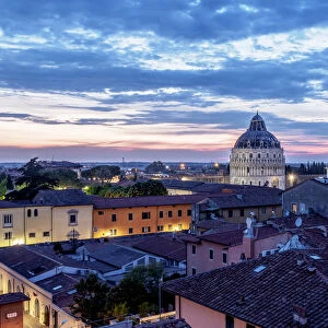 View over Via Santa Maria towards Cathedral and Leaning Tower at dusk, Pisa, Tuscany