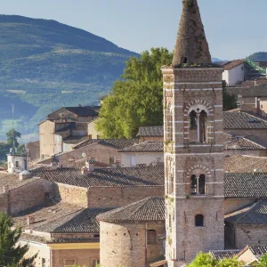 View of Urbino (UNESCO World Heritage Site), Le Marche, Italy