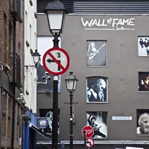 Wall of fame in the Temple Bar district in the city of Dublin in Ireland