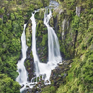 Waterfall Waipunga Falls - New Zealand, North Island, Hawkes Bay, Waipunga Falls