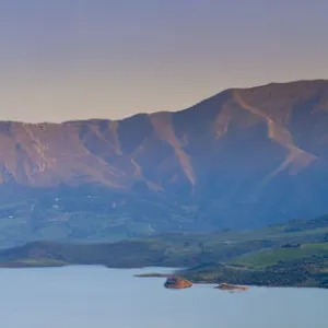 The whitewashed village of Zahara de la Sierra at sunset, Zahara de la Sierra, Cadiz