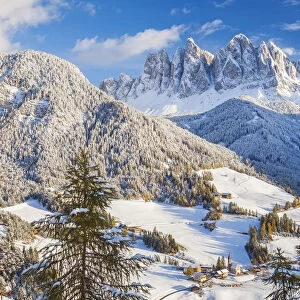 Winter snow; St. Magdalena village; Geisler Spitzen (3060m); Val di Funes; Dolomites