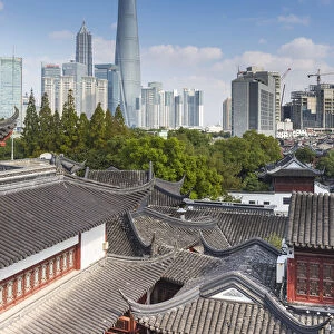 YuYuan Gardens and Bazaar with the Shanghai Tower behind, Old Town, Shanghai, China