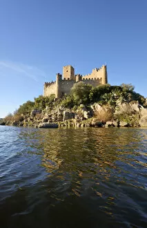 Images Dated 23rd February 2017: The 12th century Templar castle of Almourol, in the middle of an island in the Tagus