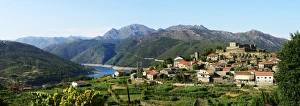 The 13th century old castle of Lindoso, keeping an eye on the Spanish mountains ahead