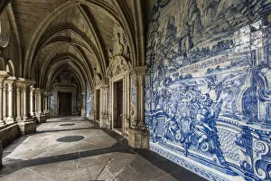 The 14th Gothic cloister with azulejos tilework, Porto Cathedral or Se do Porto, Porto
