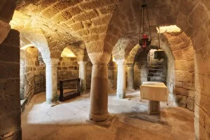 Images Dated 15th December 2020: 8th Century Crypt inside Duomo di Sovana, Sovana, Grosseto, Tuscany, Italy