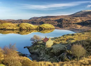 Tidal Prints: Abandoned croft alongside Loch Maraig, Isle of Harris, Outer Hebrides, Scotland