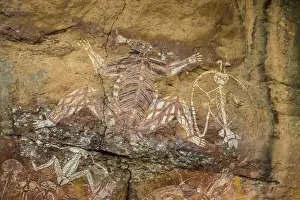Aboriginal rock art depicting the spirits Namarndjolg (main figure)