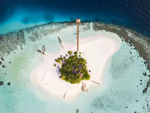 Images Dated 12th February 2018: Aerial drone view of a tropical island in the Maldives