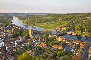 Riverfront Prints: Aerial shot of Henley-on-Thames, Oxfordshire, England