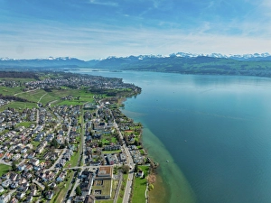 Amazing Prints: Aerial view of the city of Zurich in the winter morning, Switzerland