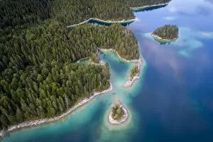 Images Dated 22nd March 2019: Aerial view of Eibsee, Garmisch Partenkirchen, Bayern, Germany