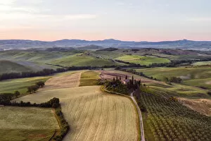 Images Dated 13th November 2017: Aerial view of farmhouse and valley at sunrise, Tuscany, Italy