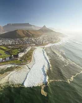 Images Dated 26th April 2022: Aerial view from Green Point over Cape Town, Western Cape, South Africa