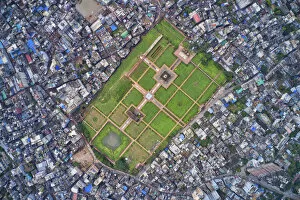World Heritage Gallery: Aerial view of Lalbagh fort, a famous and touristic landmark with Lalbagh islamic mosque