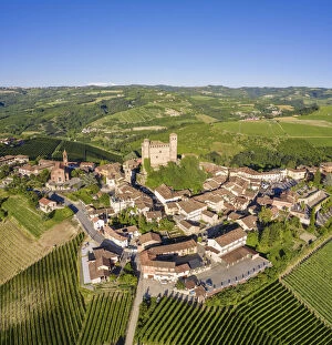 Images Dated 24th November 2020: Aerial view of the medieval town of Serralunga d Alba and its castle