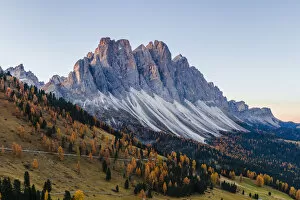 Images Dated 13th November 2017: Aerial view of Odle peaks (Geisler gruppe) at sunrise, Funes valley, Dolomites, Italy