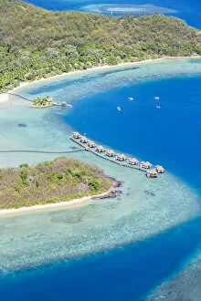 Images Dated 12th October 2015: Aerial view of overwater bungalows, Malolo island, Fiji