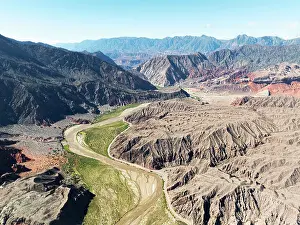 Cordillera Prints: Aerial view of the Rio de las Conchas river in the Quebrada de las Conchas