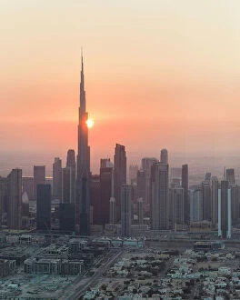 Images Dated 5th May 2023: Aerial view of sunrise over Dubai, United Arab Emirates