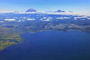 Images Dated 16th April 2015: Aerial view of volcanos, Petropavlovsk-Kamchatsky, Sea of Okhotsk, Kamchatka Peninsula
