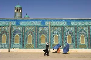 Afghanistan Gallery: Afghanistan, Mazar-I-Sharif, Shrine of Hazrat Ali