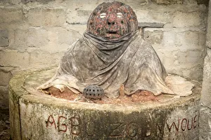 Images Dated 28th September 2016: Africa, Benin, Grand Popo. A voodoo shrine at Heve
