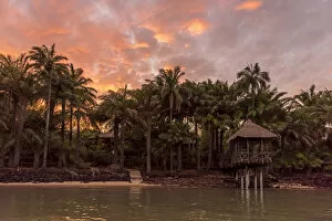 Images Dated 29th March 2018: Africa, Guinea Bissau. Bijagos Islands. Sunset on Rubane Island