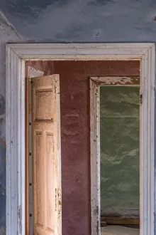 Images Dated 16th August 2018: Africa, Namibia, LAoderitz. Ghost town Kolmanskop
