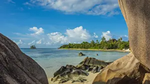 Africa, Seychelles, La Digue. Anse Source d Argent with its iconic granite formations