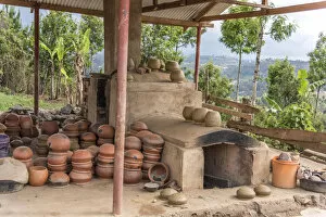 Images Dated 19th December 2018: Africa, Tanzania, Usambara Mountains. The pottery of Mambo