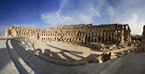 Images Dated 4th May 2010: Africa, Tunisia, Amphitheatre of El Jem (UNESCO World Heritage Site)