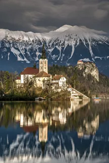 Images Dated 10th January 2018: Afternoon sunlight over Church of the Assumption of Mary, Lake Bled, Upper Carniola
