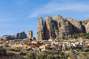 Aguero Gallery: Aguero village, province of Huesca, Aragon, Spain