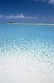 Aitutaki Prints: Aitutaki Lagoon, Aitutaki, Polynesia / South Pacific, Cook Islands