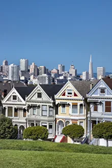 Images Dated 5th May 2017: Alamo Square, San Francisco, California, USA