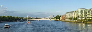 Images Dated 2nd June 2017: Albert Bridge, River Thames, London, England, UK