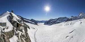 Images Dated 31st January 2022: Aletschgletscher, Jungfraujoch, Jungfrau Region, Berner Oberland / Valais, Switzerland