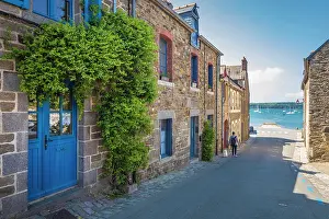 Ille Et Vilaine Prints: Alley overlooking the Rance River in the village of Saint-Suliac