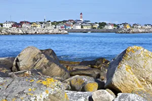 North Atlantic Ocean Gallery: Alnes Lighthouse, Alnes, Godoy, More og Romsdal, Norway